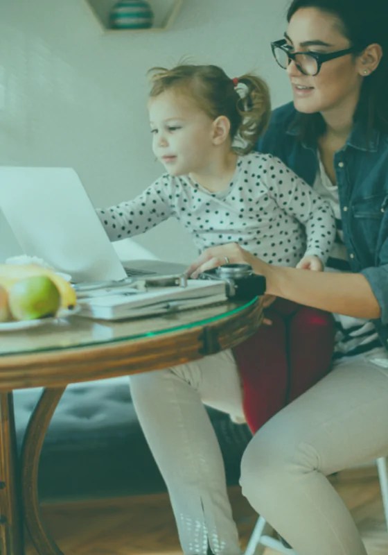 Maminky! Vzdělávejte se a vydělávejte v MAMAcademy