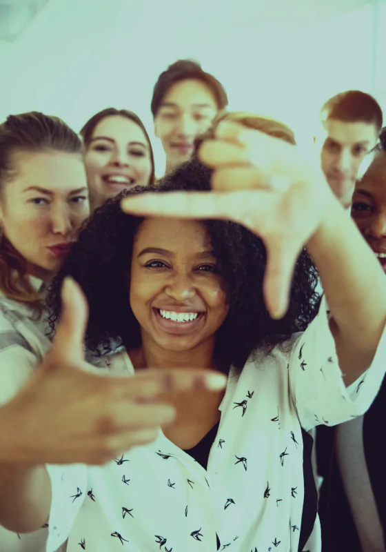 Rosnąca inflacja, gwałtowne podwyżki i komunikacja asynchroniczna. Antal przedstawia 10 najważniejszych trendów na rynku pracy w 2023 r.