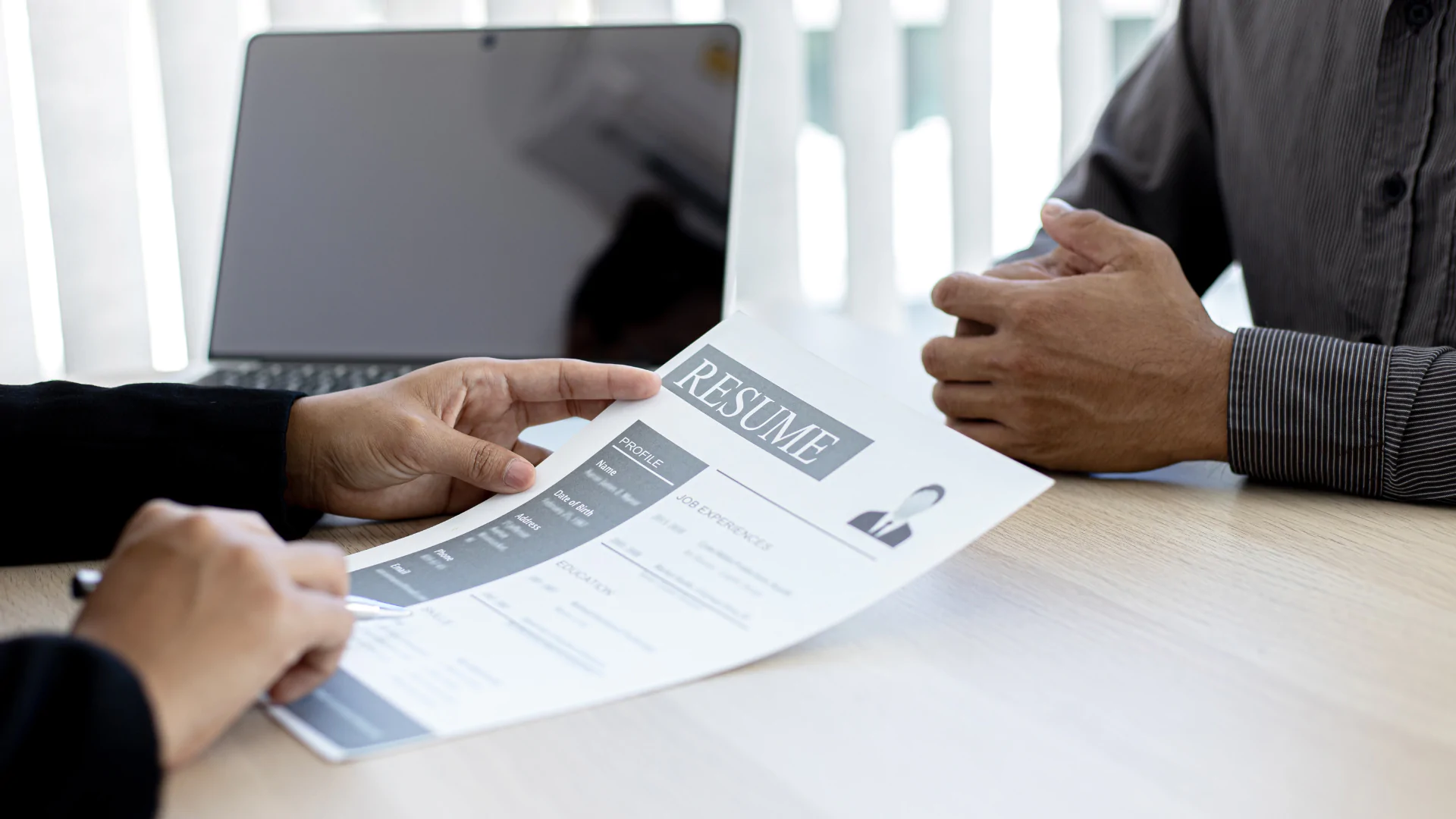 The One-Page CV Rule: A Not-So-Must Decision